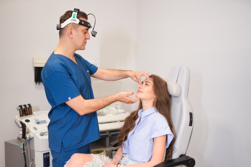 The Healthy Glow Up: When Lifestyle Changes and Cosmetic Surgery Work Together